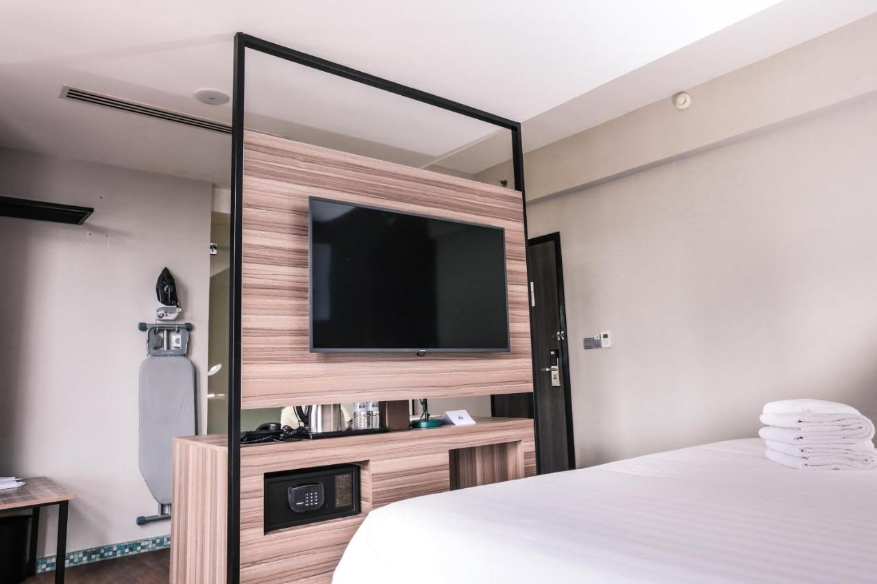 Days Hotel & Suites By Wyndham Kl - Chan Sow Lin Mrt Or Lrt Kuala Lumpur Dış mekan fotoğraf