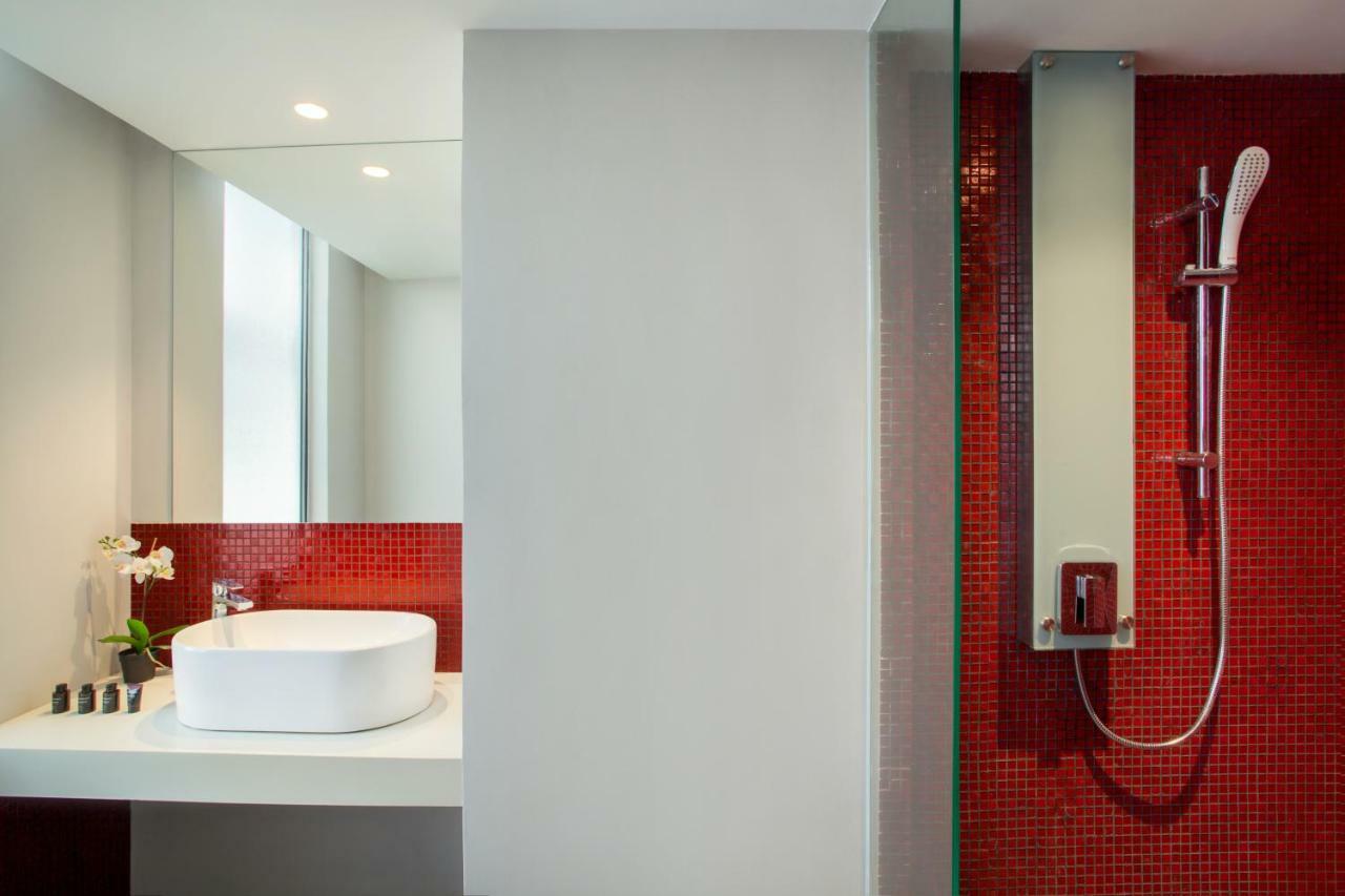 Days Hotel & Suites By Wyndham Kl - Chan Sow Lin Mrt Or Lrt Kuala Lumpur Dış mekan fotoğraf